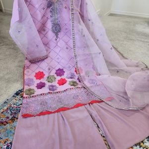 Pakistani dress 👗 embroidered eid collection